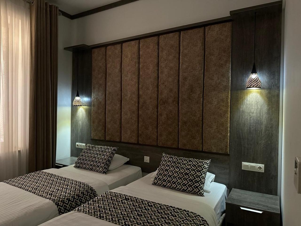 Atrium Smart Hotel Buchara Exterior foto