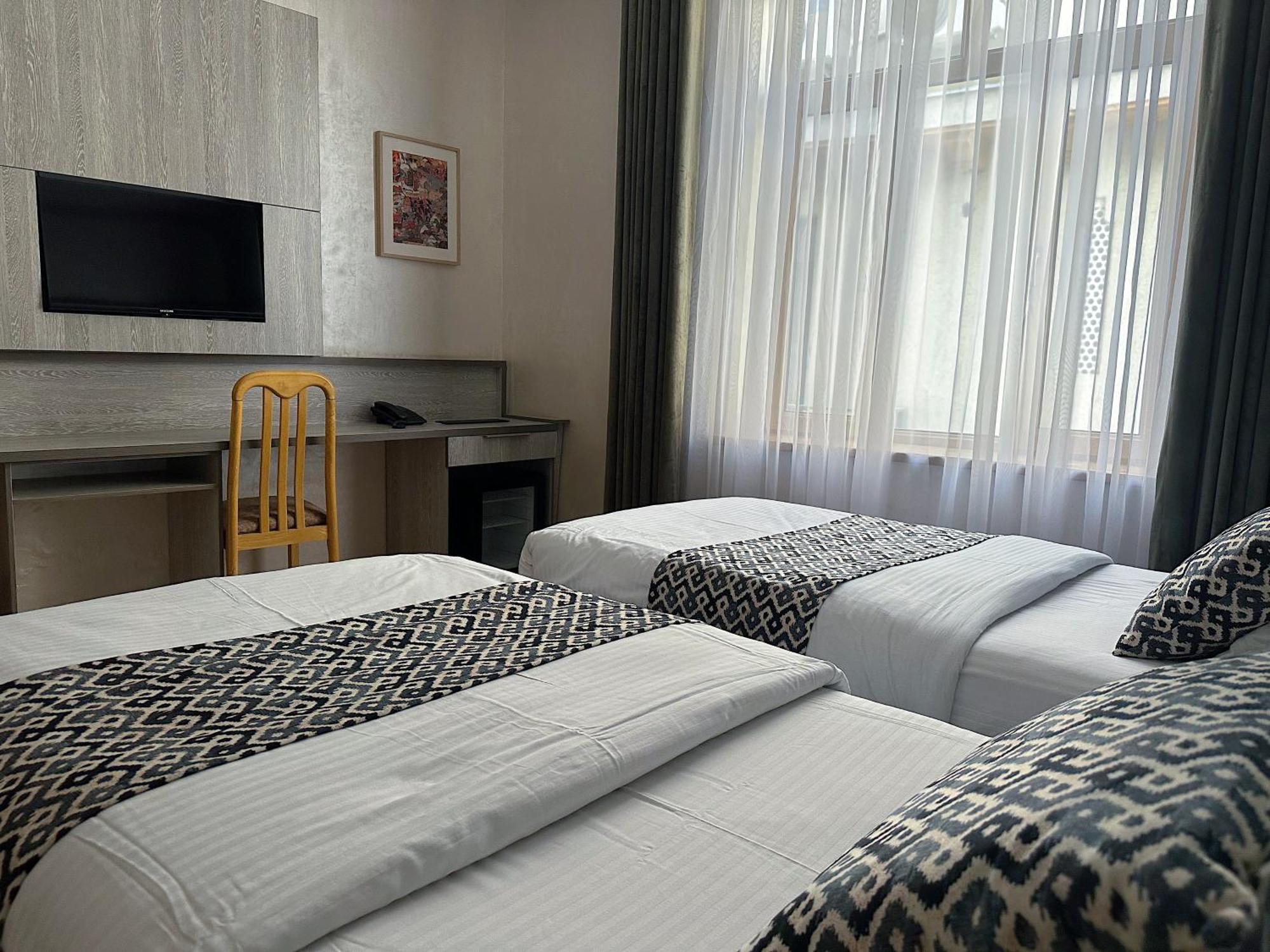 Atrium Smart Hotel Buchara Exterior foto